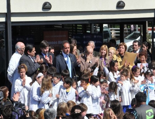 Scioli enfatiza discurso sobre redoblar apuesta en educación