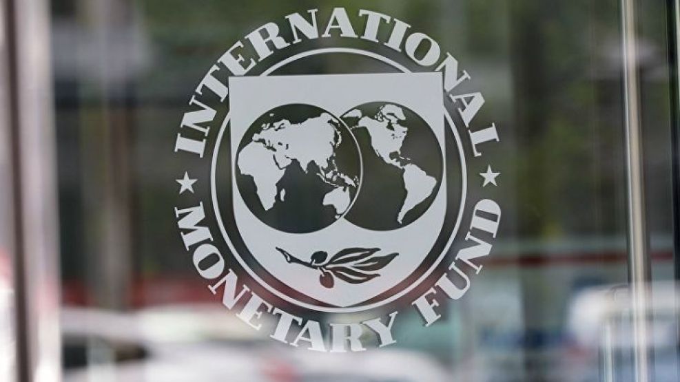 Cuándo espera el FMI que la inflación baje a un dígito anual en la Argentina y qué dijo sobre la forma de medirla