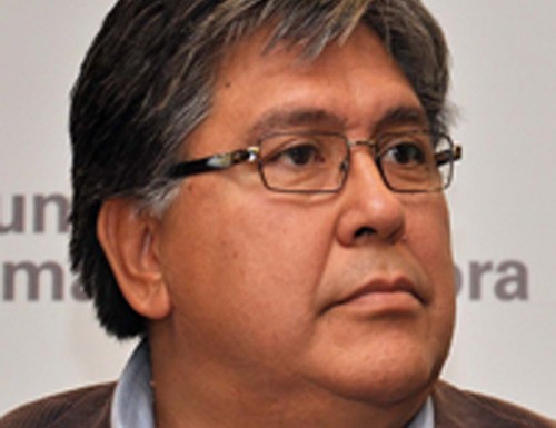 El Chino Navarro pide que un civil conduzca la Policía