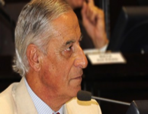  De Jesús destacó trabajo de Diputados en proyecto de Acceso Justo al Hábitat   27 de Septiembre, 2012 18:50:00Hs       