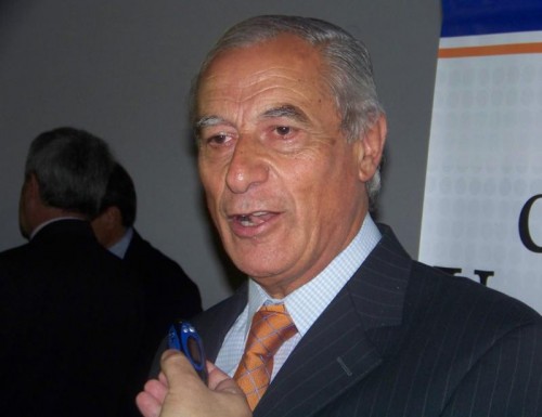 De Jesús volvió a pedir a Scioli decretar el revalúo