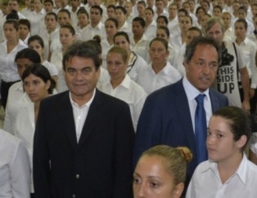 En Quilms Scioli resaltó la cobertura policial 