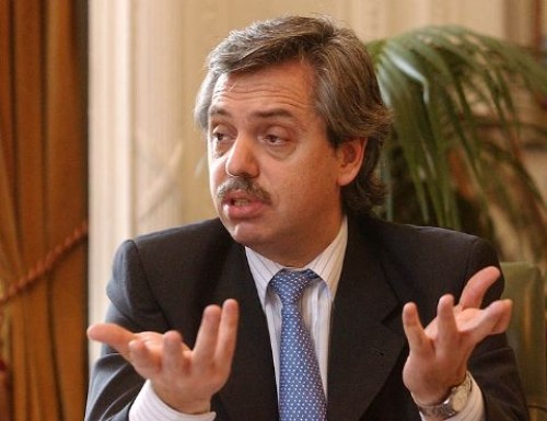 Alberto Fernández dijo que Nación intenta “desgastar” a Scioli “todos los días