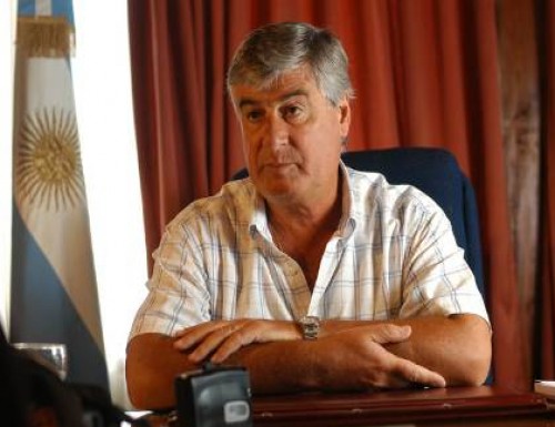 En dos semanas se define el futuro de Altieri 