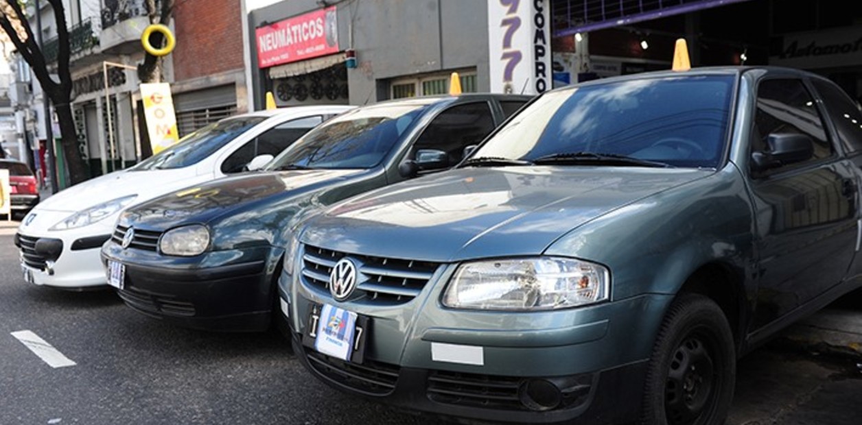 La venta de autos usados cayó casi 10% 