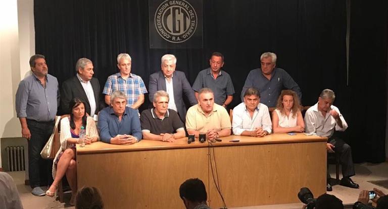 Vuelve la UOM a la CGT y el triunvirato recupera liderazgo 