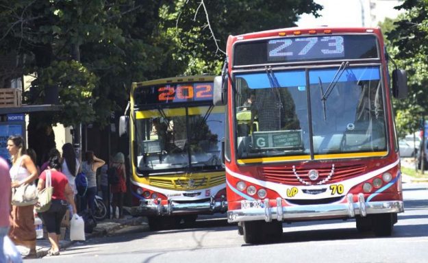 Habrá micros: la UTA confirmó que hubo acuerdo con el gobierno