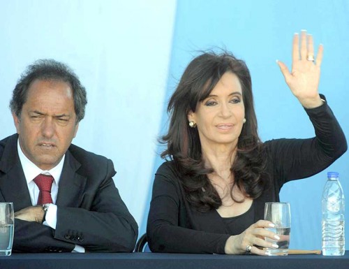 Cristina gana en Nación y Scioli en Provincia