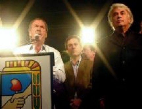 La Rosada grita “De la Sota traidor”