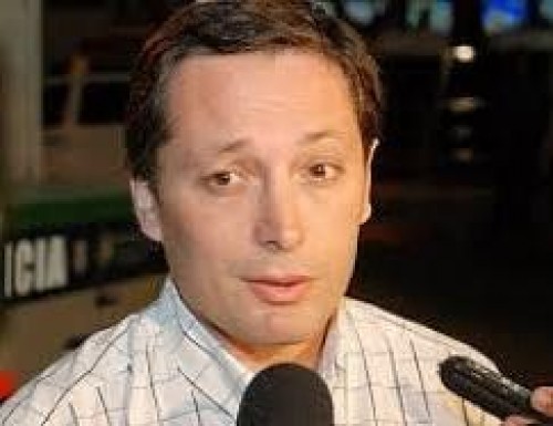 DIFERENCIAS EN EL PJ BONAERENSE: Gray no le quiere cerrale las puertas a Massa