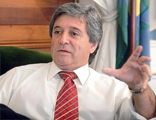 Horacio González quiere continuar al frente de la lagislatura