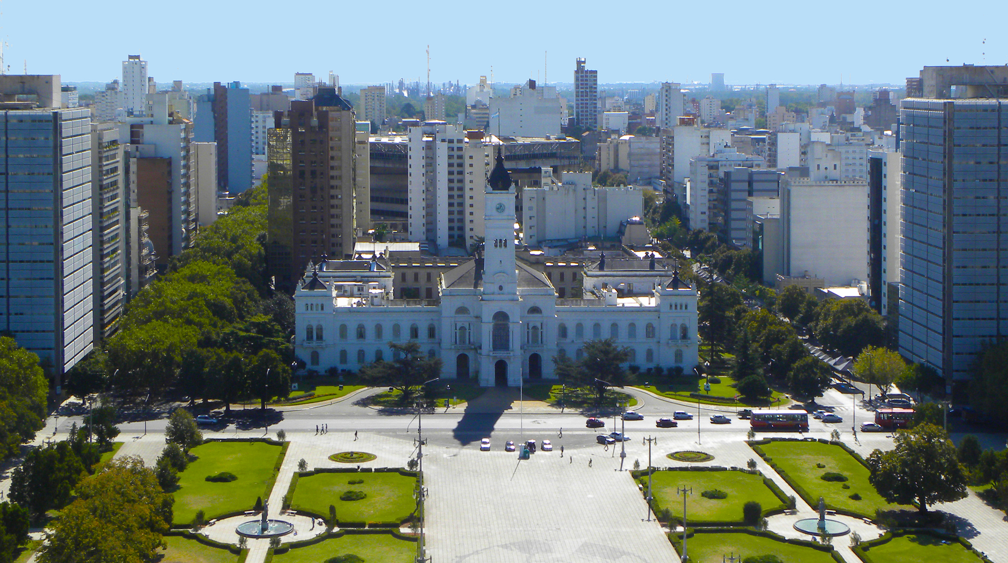 La Plata recibe 648 millones por emergencia sanitaria