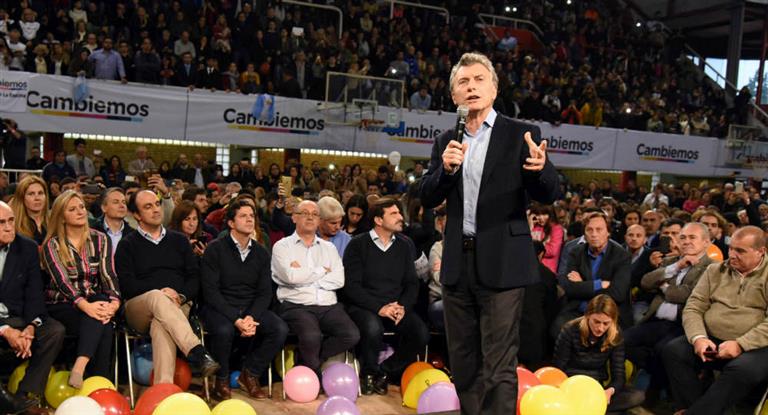 Poliarquía: el 47% hace un balance positivo de Macri