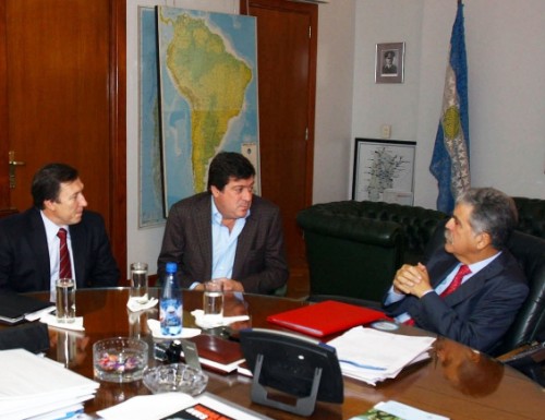Bevilacqua, Mariotto y De Vido analizaron el impacto de la expropiación de YPF para Bahía Blanca