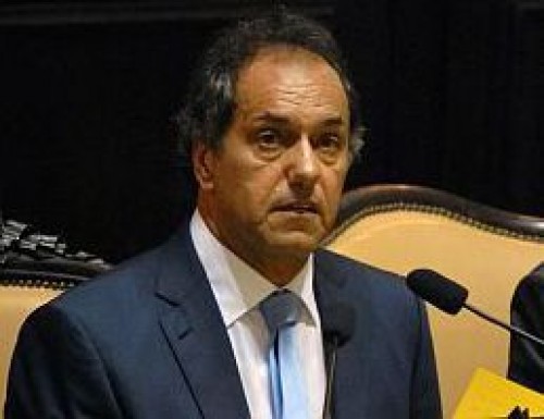 Para Scioli, lo de la UCR y el PRO es una 