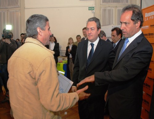En Bahía Scioli gana afectos 
